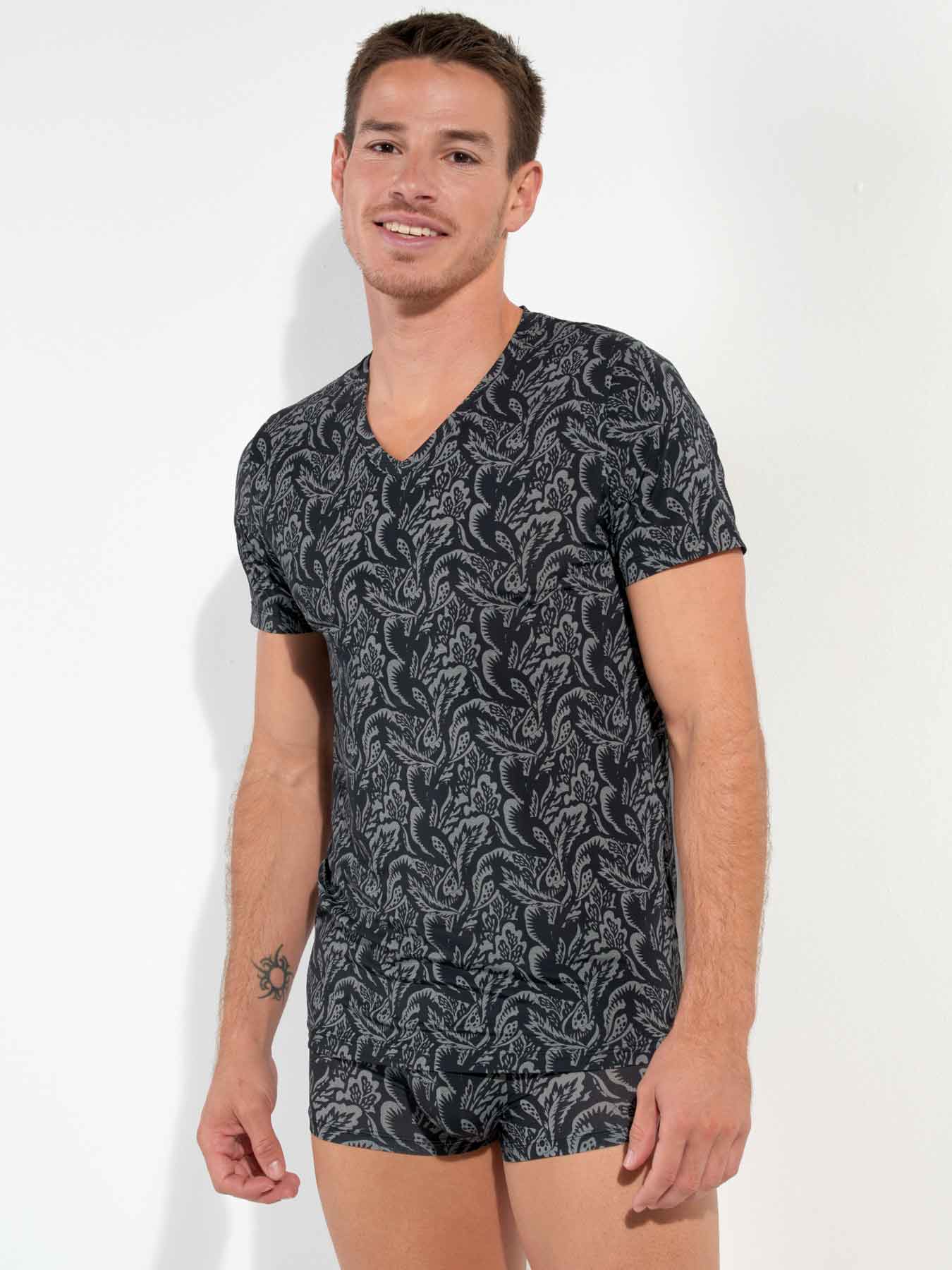T-shirt V-Neck - Himeros T-shirt V-Neck - Himeros