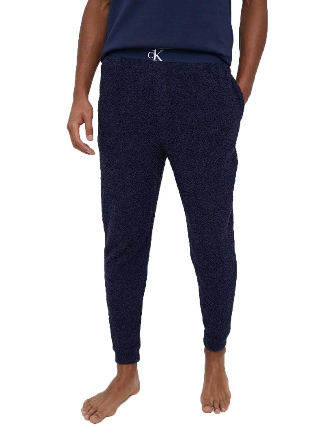 JOGGER (PLUSH) JOGGER (PLUSH)